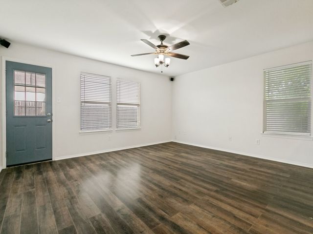1221 Krista Drive, Burleson, TX 76028