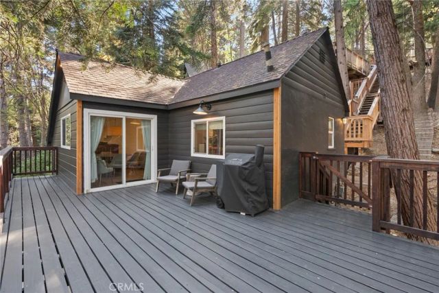 829 Sierra Vista Drive, Twin Peaks, CA 92391