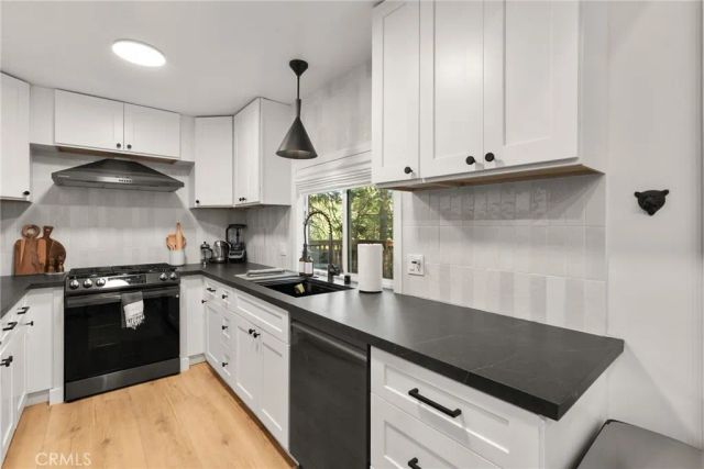 829 Sierra Vista Drive, Twin Peaks, CA 92391