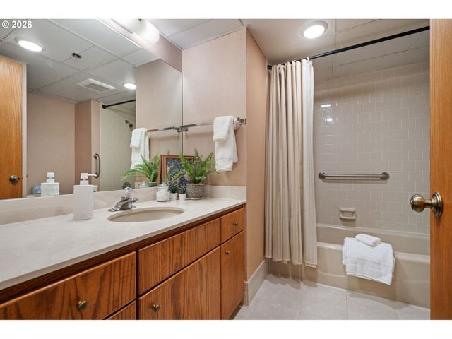 5535 E EVERGREEN Blvd 7302, Vancouver, WA 98661