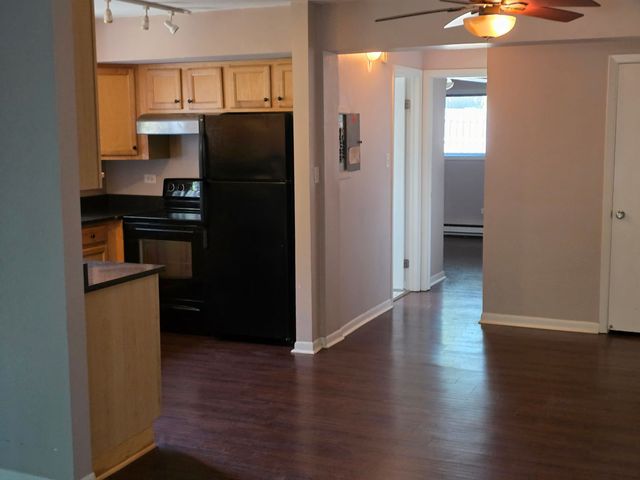 724 Warren Avenue 101, Downers Grove, IL 60515