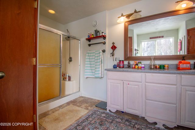 30602 Peanuts Court, Soldotna, AK 99669