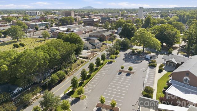 424 W 2nd Avenue, Gastonia, NC 28052