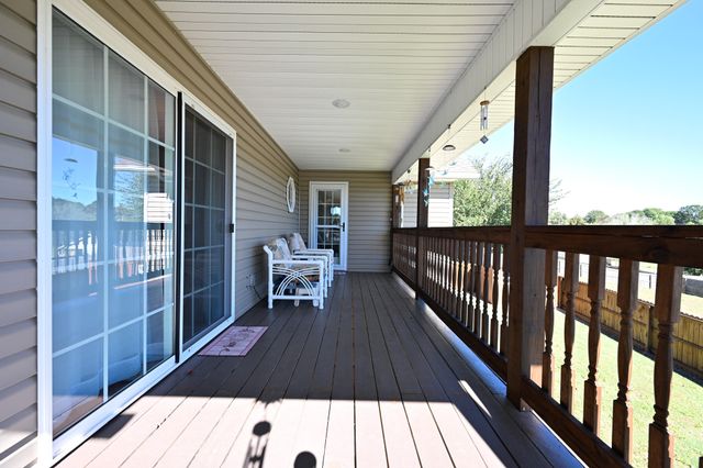 1700 Rosewood Drive, Neosho, MO 64850