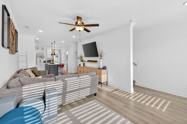 447 Portsdale Dr, Brentwood, TN 37027