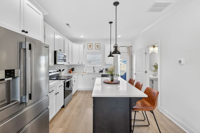 447 Portsdale Dr, Brentwood, TN 37027