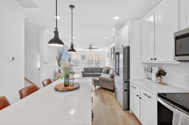 447 Portsdale Dr, Brentwood, TN 37027