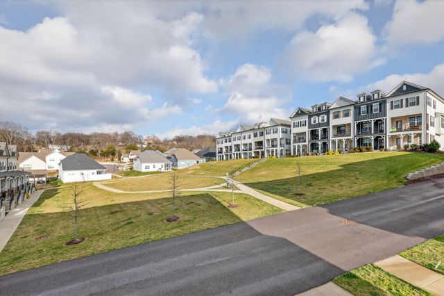 447 Portsdale Dr, Brentwood, TN 37027