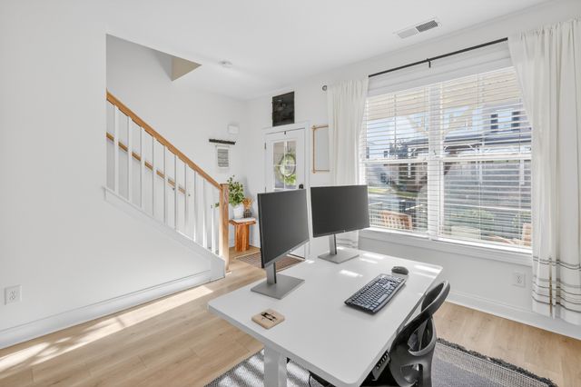 447 Portsdale Dr, Brentwood, TN 37027