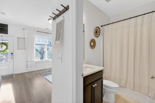 447 Portsdale Dr, Brentwood, TN 37027