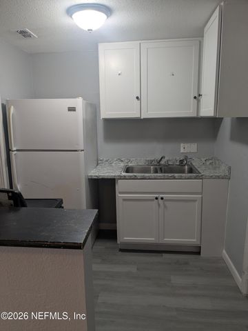 1834 MEHARRY Avenue, Jacksonville, NC 32209