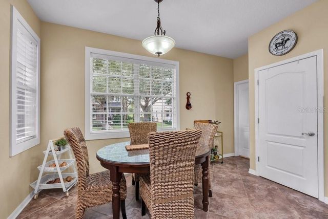 16001 LONEOAK VIEW DRIVE, Lithia, FL 33547