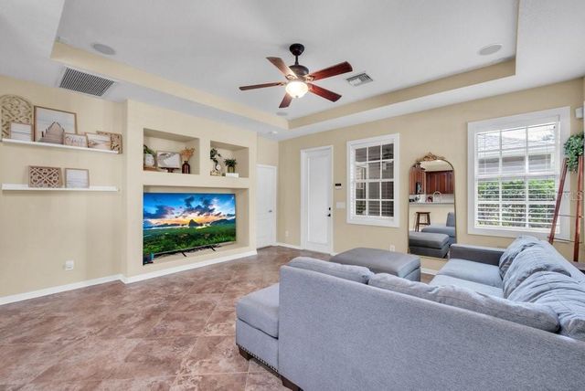 16001 LONEOAK VIEW DRIVE, Lithia, FL 33547