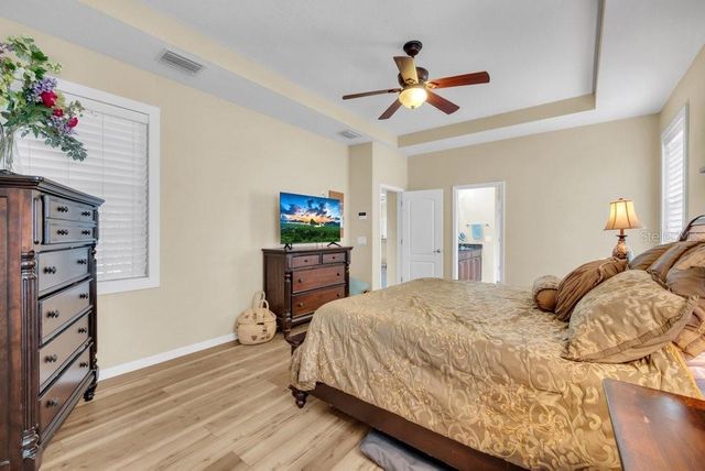 16001 LONEOAK VIEW DRIVE, Lithia, FL 33547