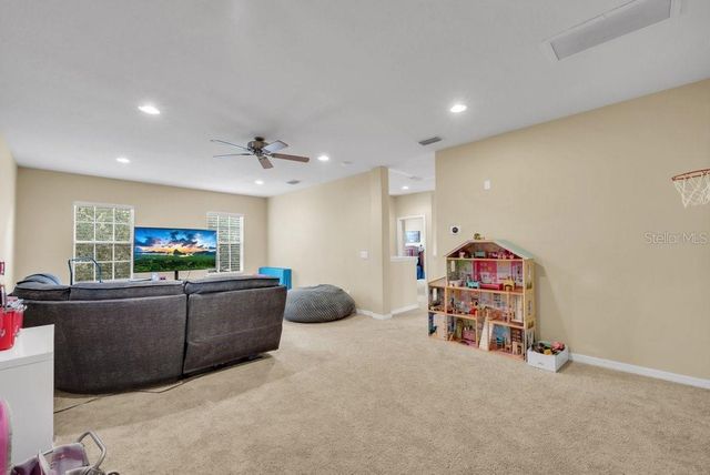 16001 LONEOAK VIEW DRIVE, Lithia, FL 33547