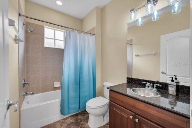 16001 LONEOAK VIEW DRIVE, Lithia, FL 33547