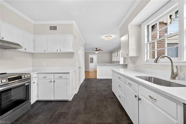 609 Jones ST, Suffolk, VA 23434