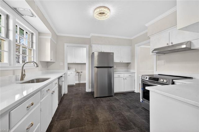 609 Jones ST, Suffolk, VA 23434