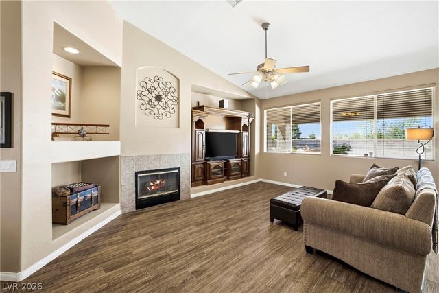 348 Quiet Harbor Drive, Henderson, NV 89052