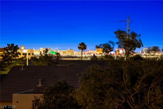 348 Quiet Harbor Drive, Henderson, NV 89052