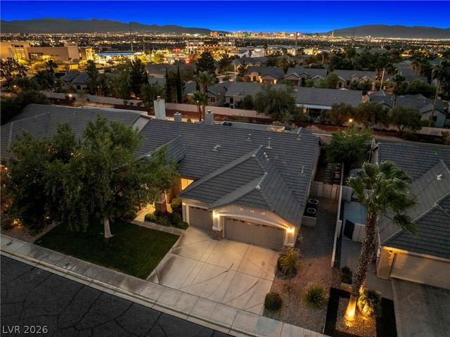 348 Quiet Harbor Drive, Henderson, NV 89052