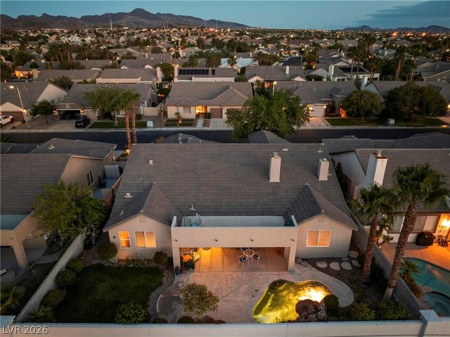 348 Quiet Harbor Drive, Henderson, NV 89052