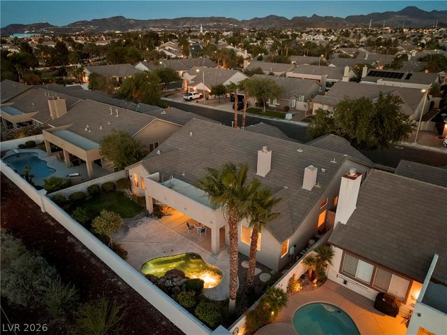 348 Quiet Harbor Drive, Henderson, NV 89052