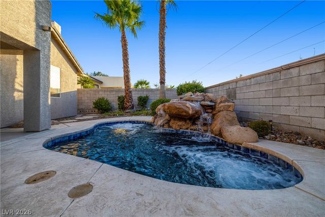 348 Quiet Harbor Drive, Henderson, NV 89052