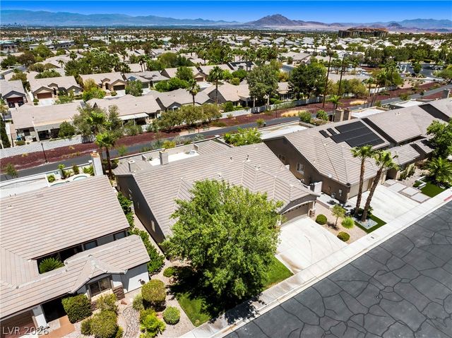 348 Quiet Harbor Drive, Henderson, NV 89052