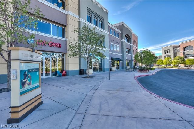 348 Quiet Harbor Drive, Henderson, NV 89052
