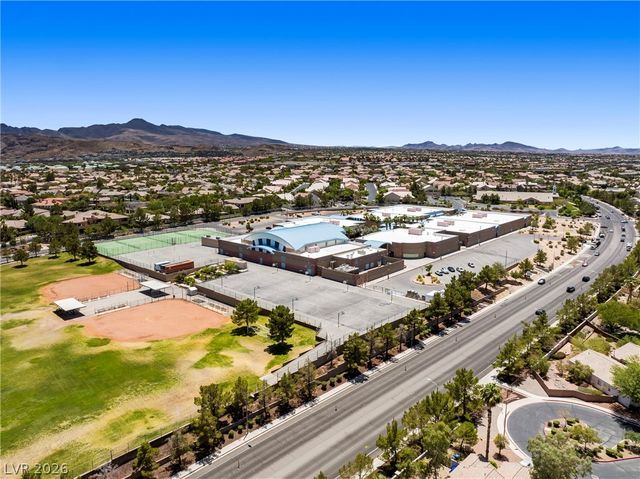 348 Quiet Harbor Drive, Henderson, NV 89052