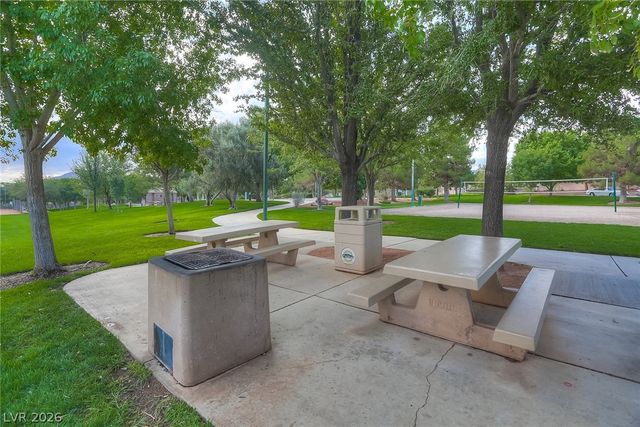 348 Quiet Harbor Drive, Henderson, NV 89052
