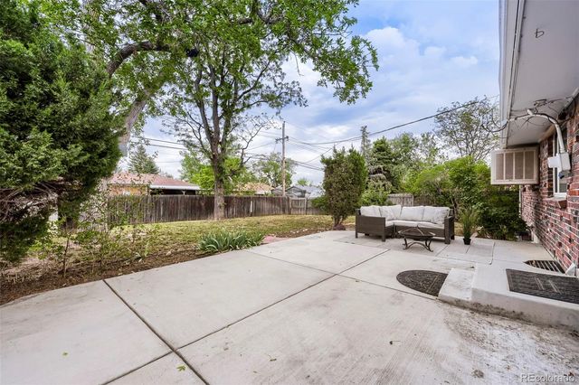 7802 Zuni Street, Denver, CO 80221