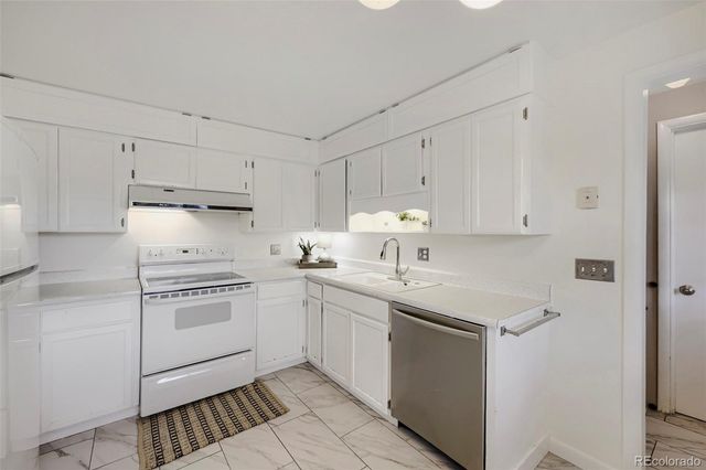 7802 Zuni Street, Denver, CO 80221