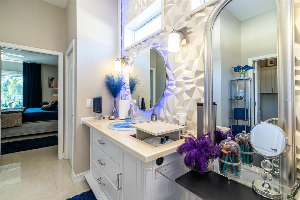 Image 19 of property listing at 21812 N CARSON DRIVE, Land O Lakes, FL 34639