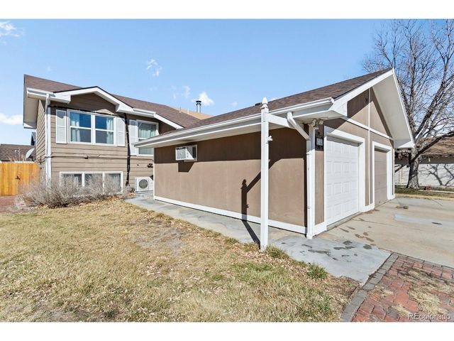 4753 S Clay Ct, Englewood, CO 80110