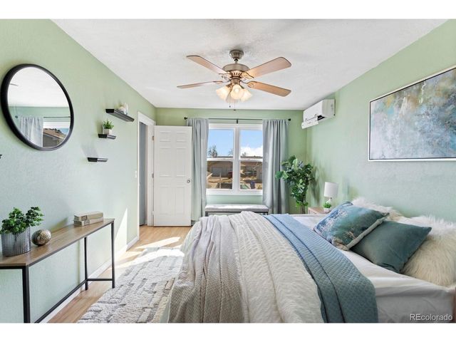 4753 S Clay Ct, Englewood, CO 80110