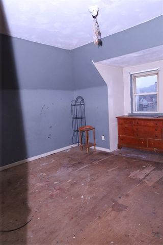 7506 Kelly St, Homewood Brushton, PA 15208
