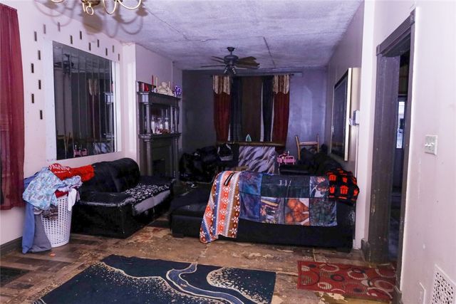 7506 Kelly St, Homewood Brushton, PA 15208