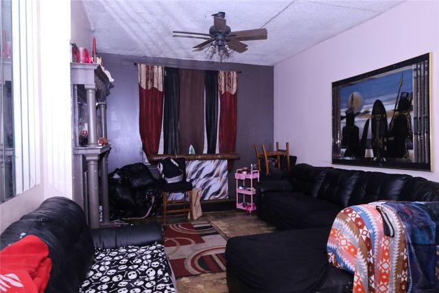 7506 Kelly St, Homewood Brushton, PA 15208