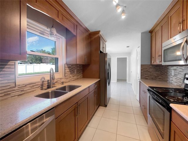 6 ALMOND TRACE, Ocala, FL 34472