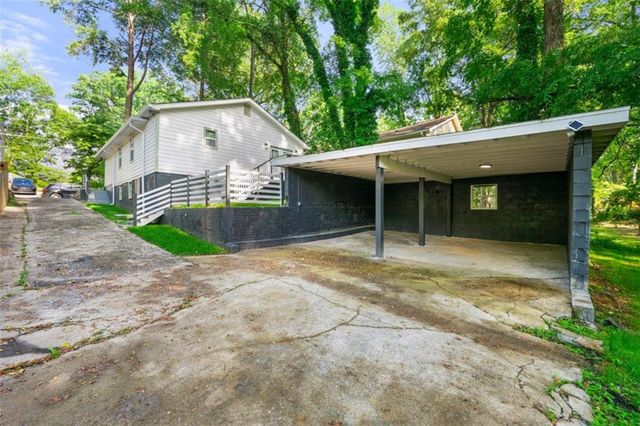 754 S Grand Avenue NW, Atlanta, GA 30318