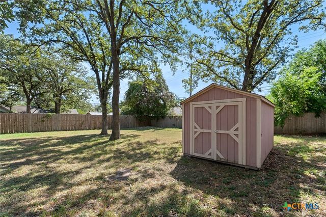 1905 Alcoa Avenue, Rockdale, TX 76567