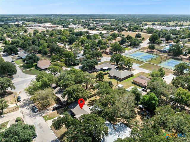 1905 Alcoa Avenue, Rockdale, TX 76567