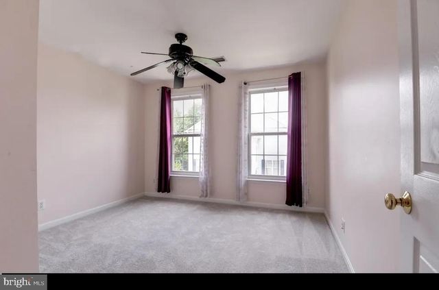 13118 ROSE PETAL CIR, Herndon, VA 20171