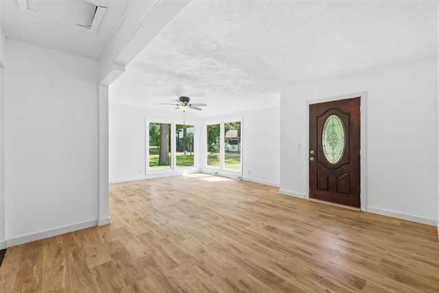 310 N John Street, Decatur, MI 49045