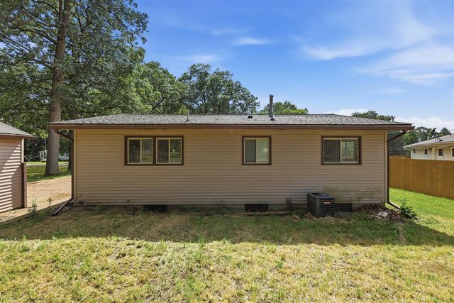 310 N John Street, Decatur, MI 49045