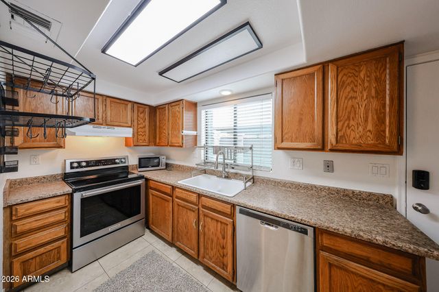 3501 N 64TH Street 16, Scottsdale, AZ 85251