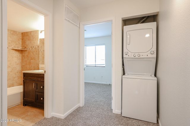 3501 N 64TH Street 16, Scottsdale, AZ 85251