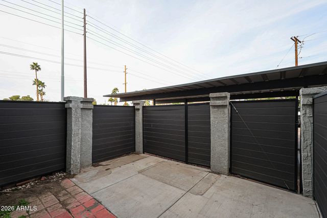 3501 N 64TH Street 16, Scottsdale, AZ 85251